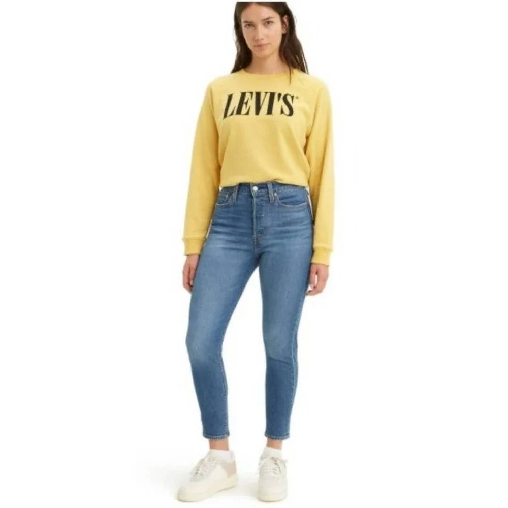 Levi's Wedgie Skinny Medium Wash Blue Jeans‎ Size 32